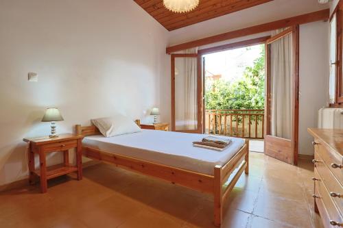 Belle Epoque Holiday Home — Aegina — photo 2