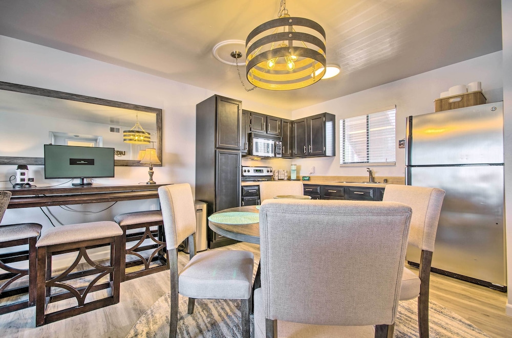 Osage Beach Resort Condo w Community Pool - photo 9