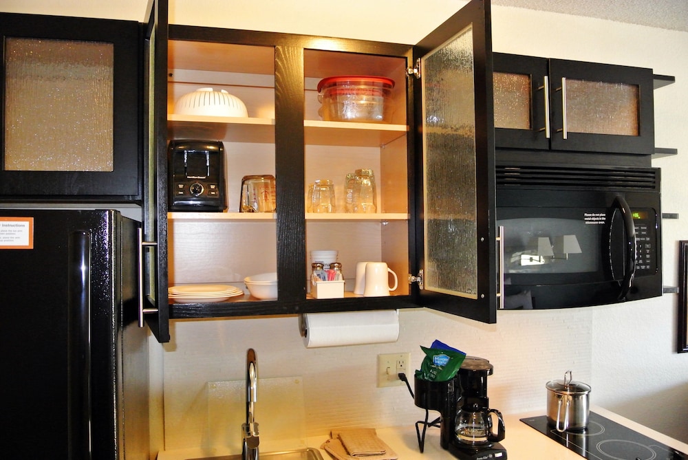 Candlewood Suites Washington Dulles Sterling by IHG - photo 26