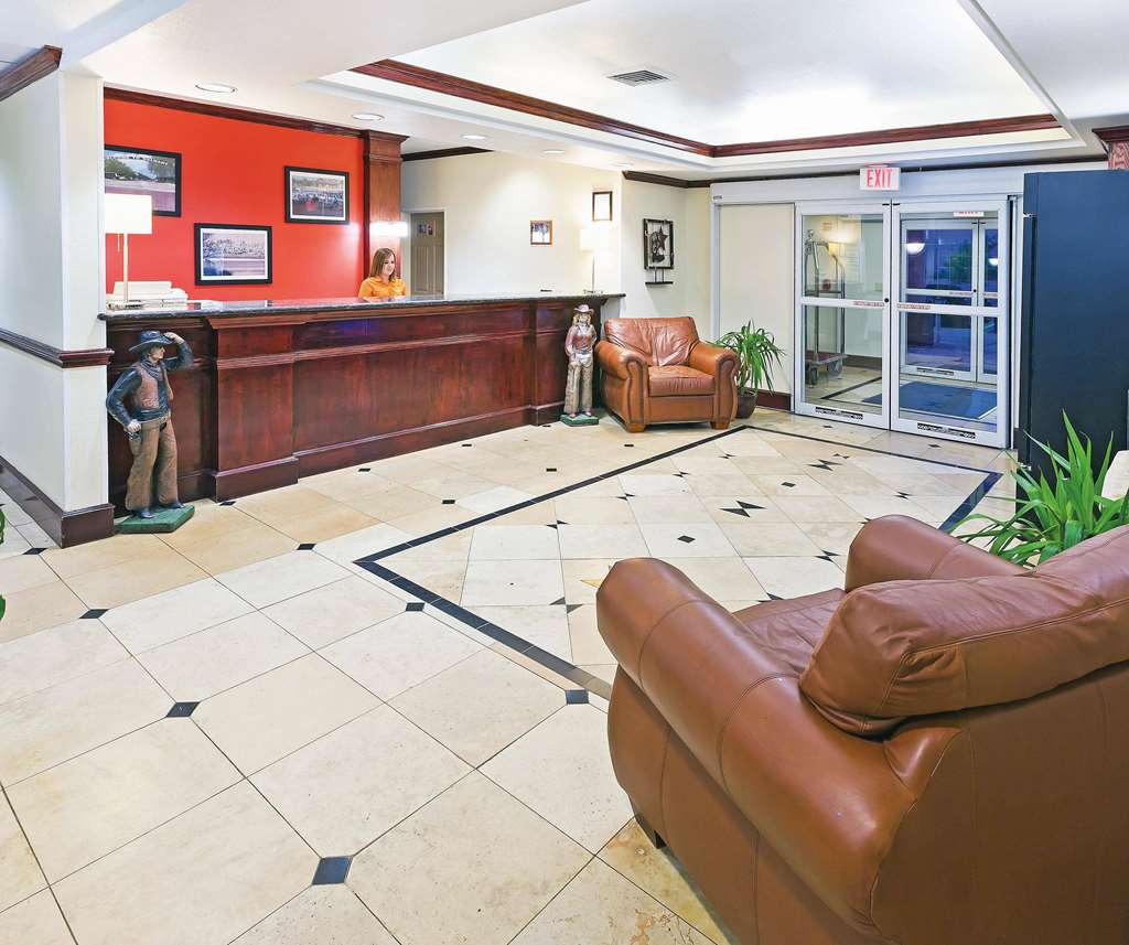 La Quinta Inn & Suites by Wyndham Dalhart - photo 8