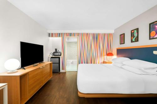 Signature Indio I 10 Coachella Valley by Sonesta - photo 20