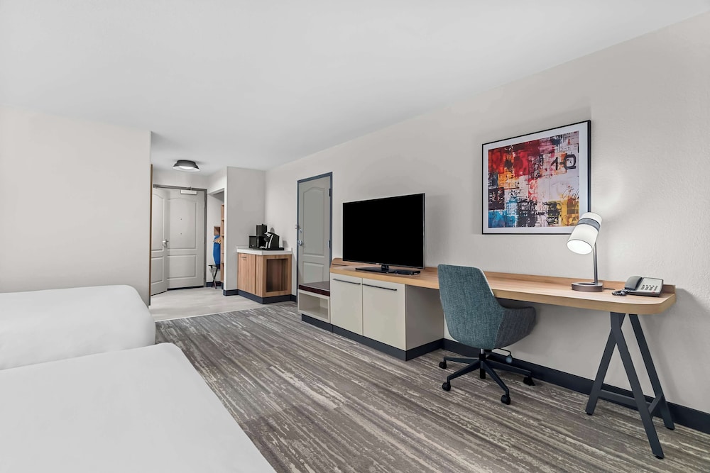 Hilton Garden Inn Cartersville - photo 8