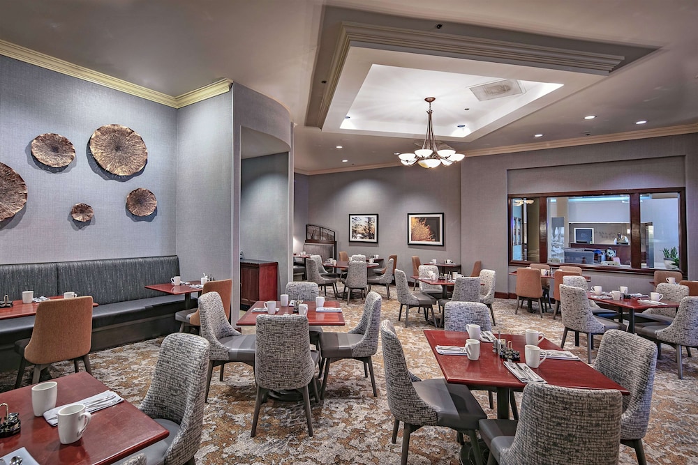 Hilton Sacramento Arden West - photo 17