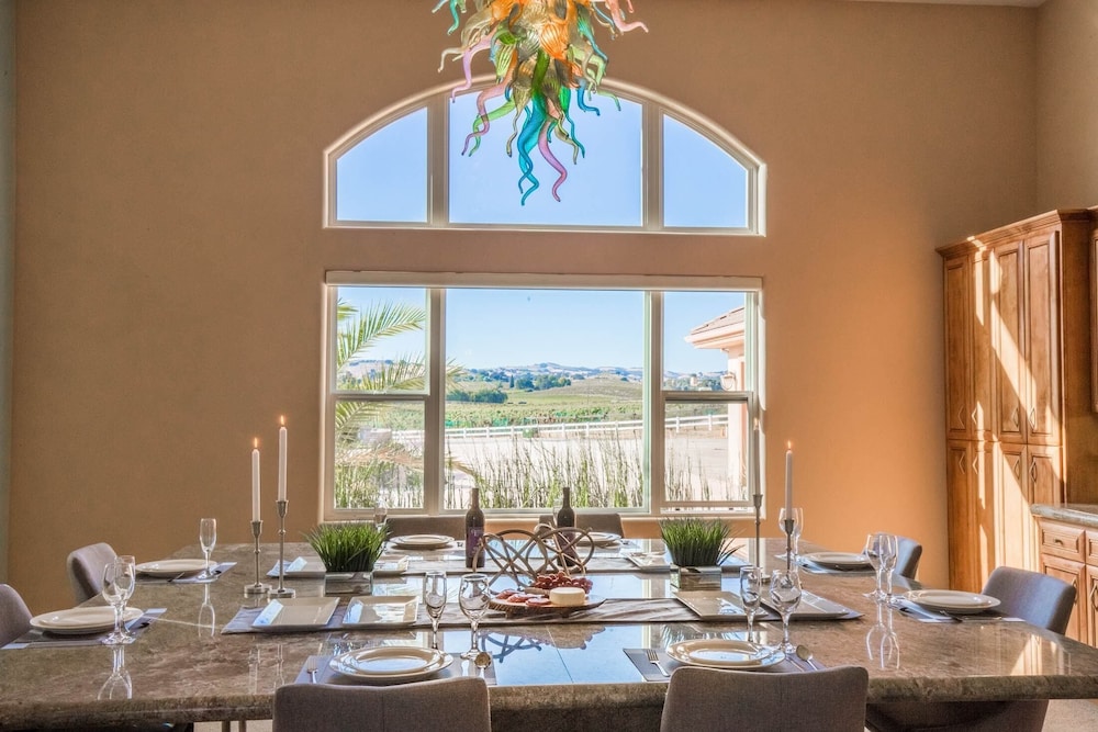 Mermaid by Avantstay Private Estate w Pool Volleyball & Arcade - photo 25
