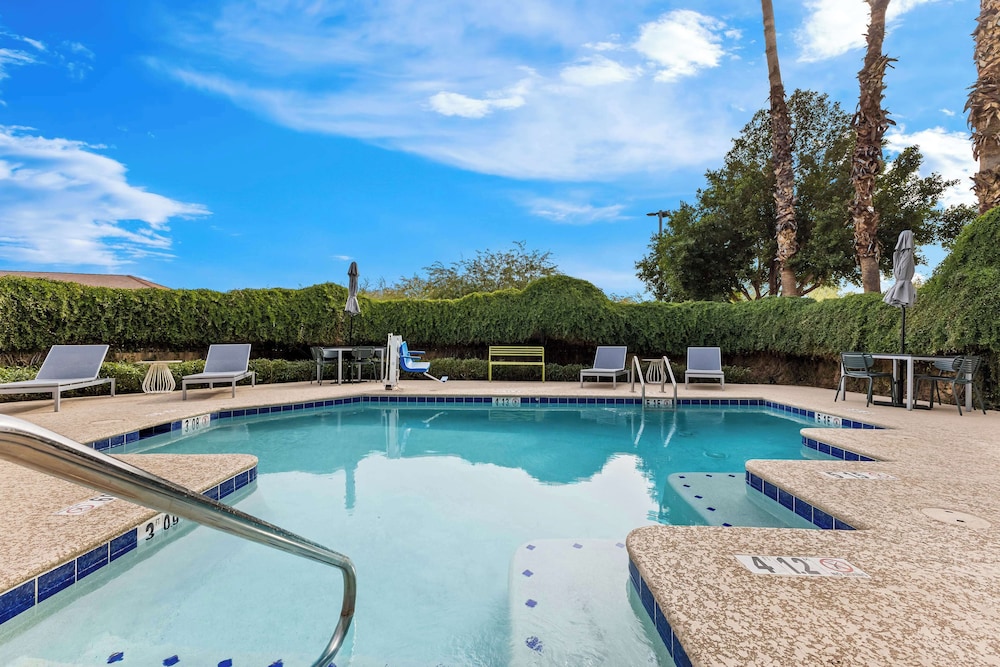Spark by Hilton Glendale Phoenix North - photo 39