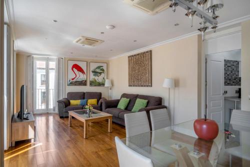Minty Stay Plaza Mayor 3 BD — 4-Star Luxury Hotel in Madrid, Spain