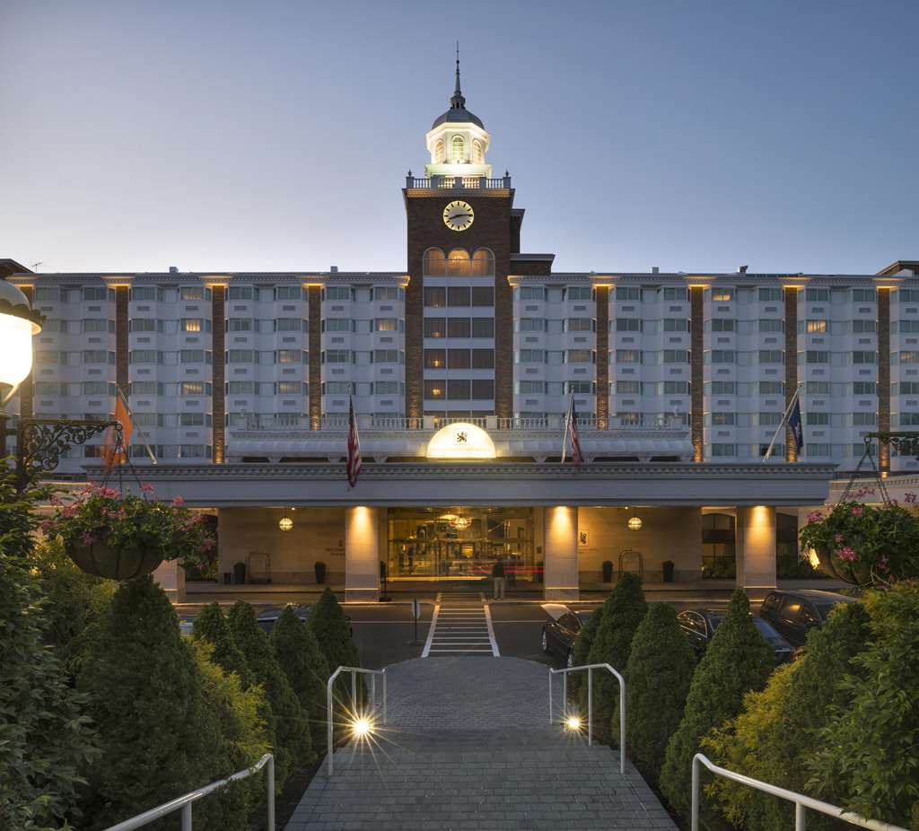 The Garden City Hotel - photo 7