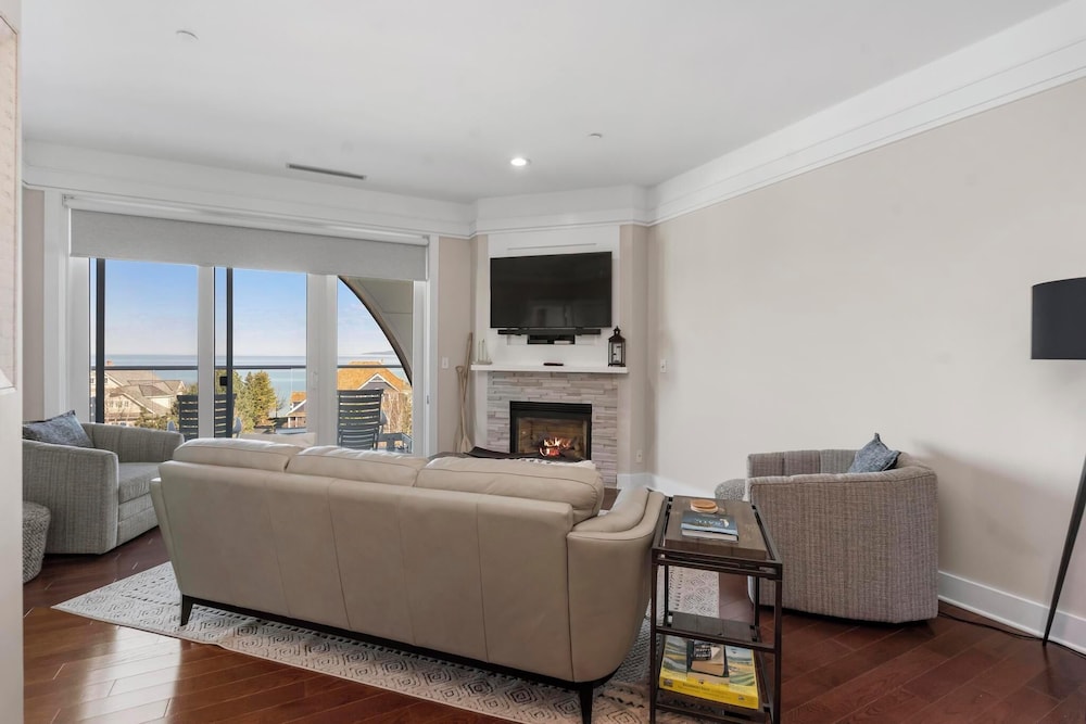 Village Suites Bay Harbor - photo 42