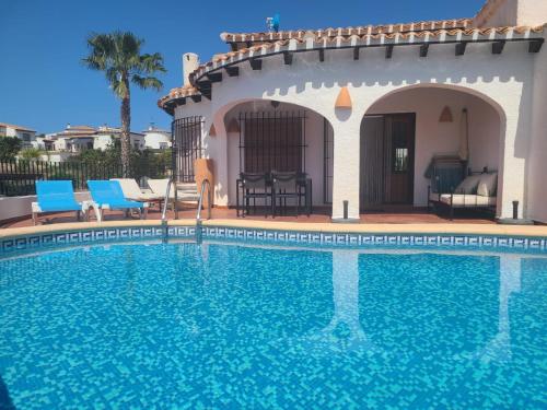 Flor de Azahar in Pego, Spain