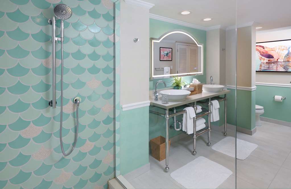 Ocean Key Resort A Noble House Resort - photo 105