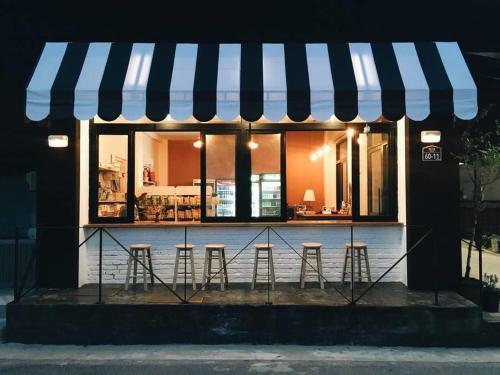 Yang Yang Surfers Paradise Stay in Sokcho, South Korea