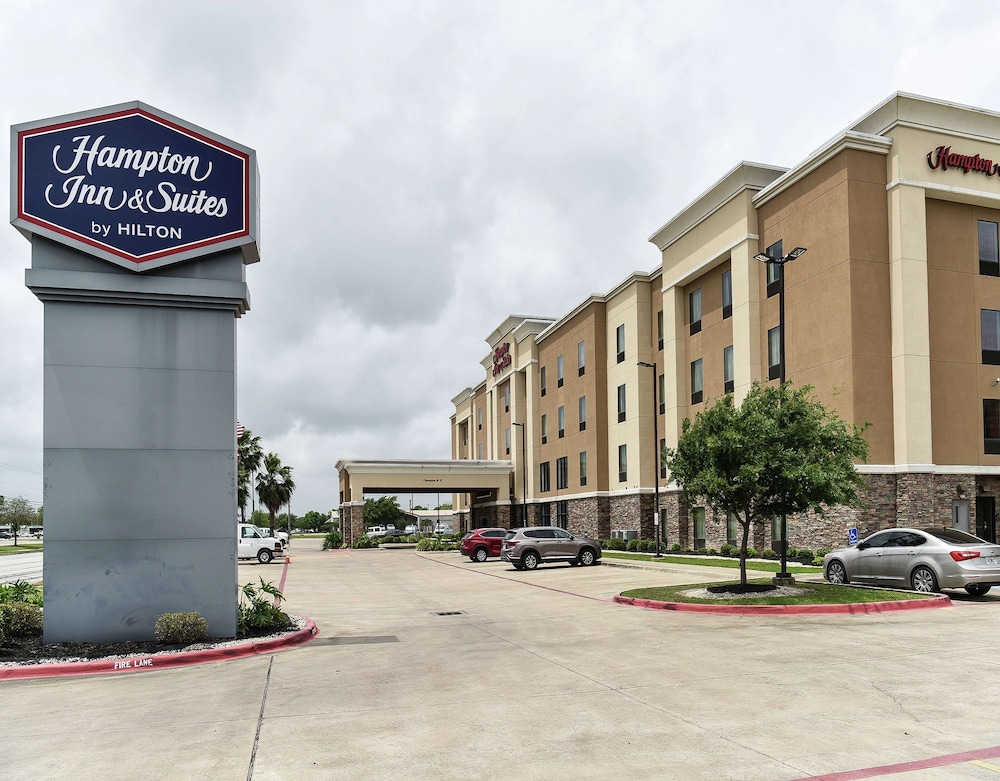 Hampton Inn & Suites Bay City TX - photo 44
