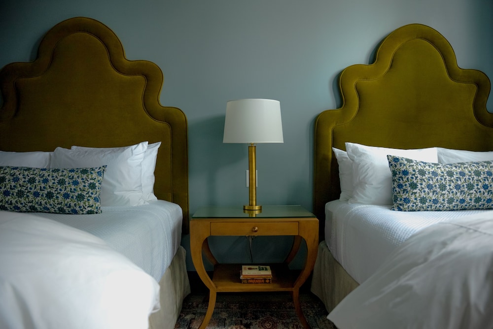The Woodward Hotel - photo 19