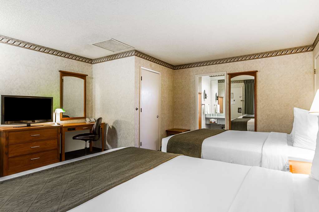 Quality Inn & Suites Silicon Valley - photo 23