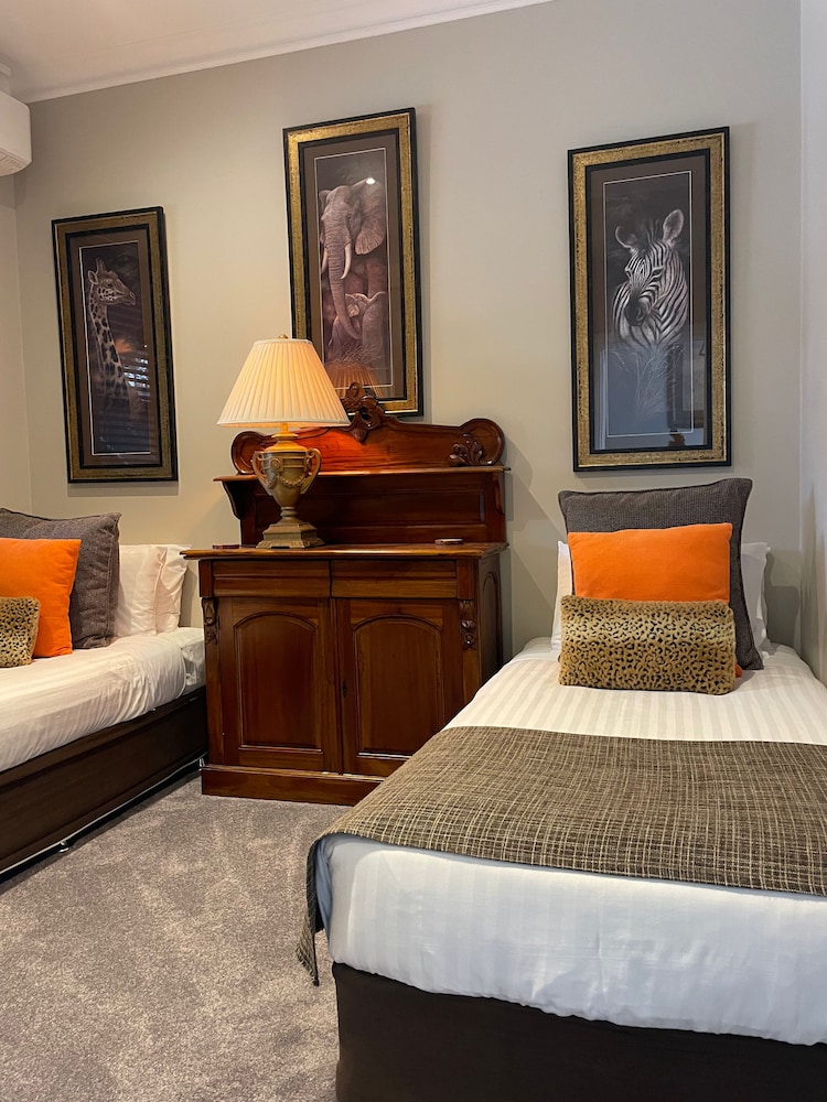 CocknBull Boutique Hotel — Echuca — photo 4