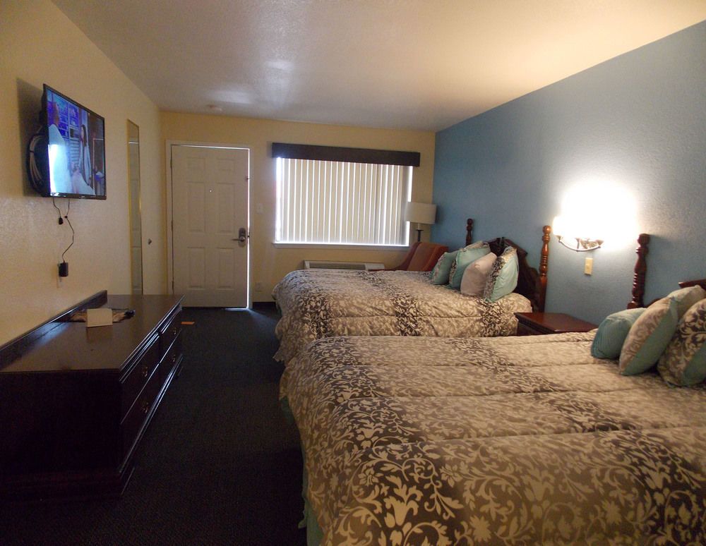 Travelodge San Antonio Downtown - photo 15