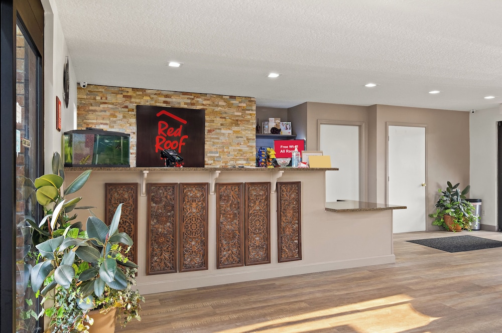 Red Roof Inn Baldwin - photo 3