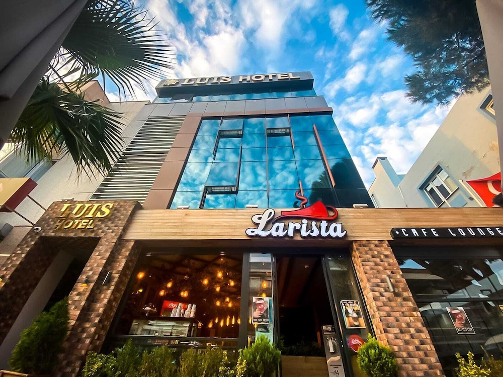 Luis Otel in Izmir, Turkey