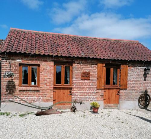 Poplar Cottage 18250866 — Woodhall Spa