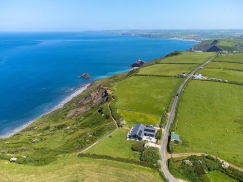 Cancleave Cornish Clifftop Luxury in Bude, United Kingdom