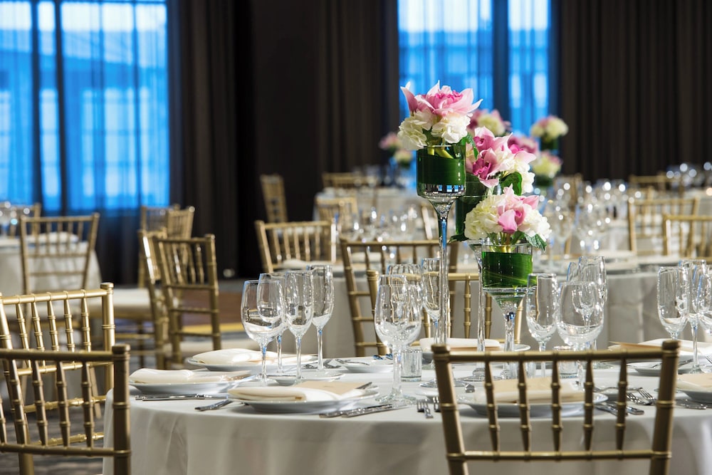 AC Hotel by Marriott Worcester - photo 58