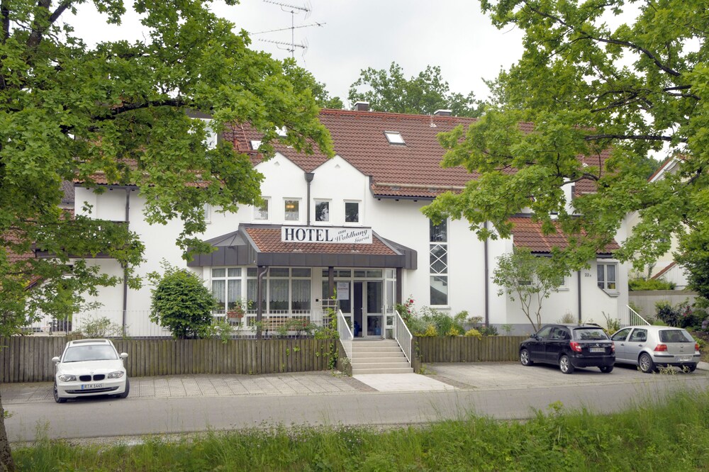 Hotel Garni Am Waldhang — Gilching