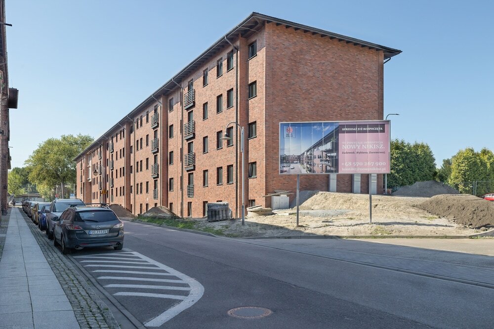 Trendy Apartment Katowice by Renters — 4-Star Luxury Hotel in Katowice, Poland