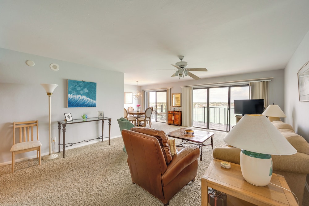 Marco Island Condo w Ocean Views Resort Perks - photo 28