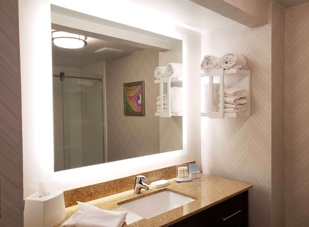 Hampton Inn Greensburg - photo 19
