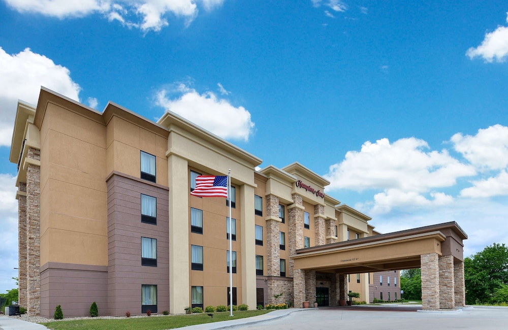 Hampton Inn Iowa City University Area - featured photo
