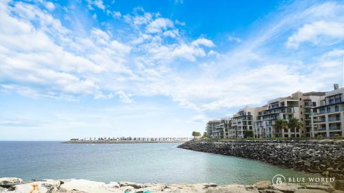 Address Beach Resort Fujairah Apartment Three Bedrooms by Blue World 2104 in Al Fujairah City, United Arab Emirates