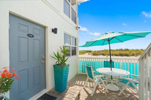 Poolfront Beachfront Bliss — 4-Star Luxury Hotel in Fort Lauderdale, United States