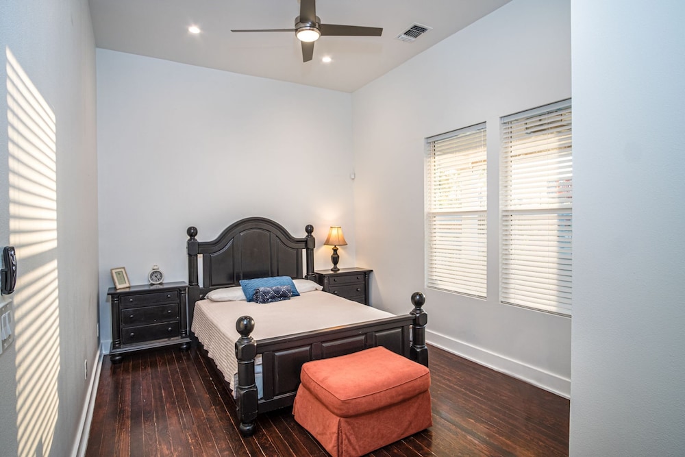 Prosperity Place Remodeled 3br 2ba Near Downtown - photo 6
