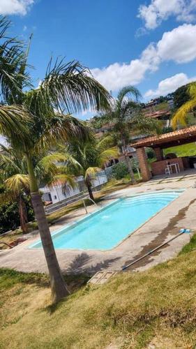 Chacara em Condomínio in Mairinque, Brasil