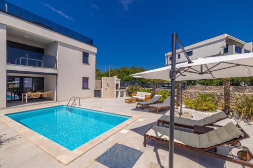 Apartment Sea La Vie — 4-Star Luxury Hotel in Krk, Croatia