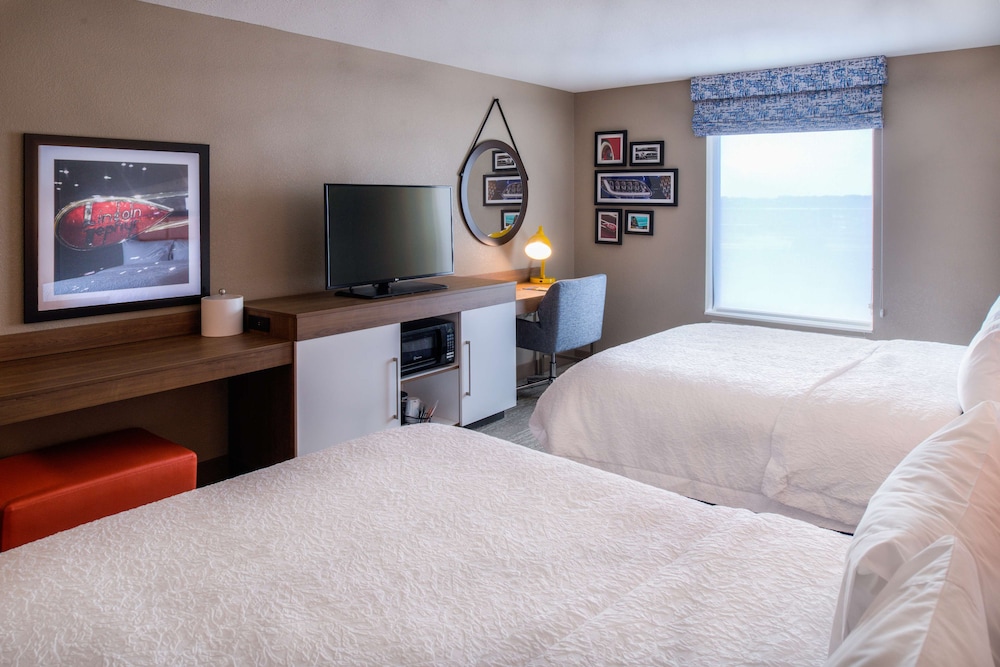 Hampton Inn & Suites Wixom - photo 8