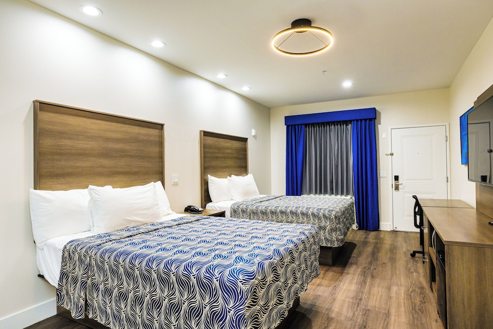 Palace Inn Blue Edgebrook - photo 15
