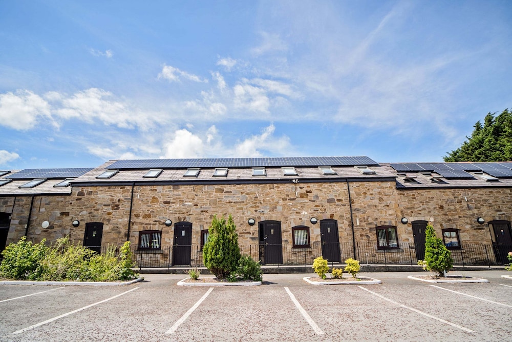 Mountain Park Hotel and Golf Club - carbon neutral hotel in Flint
