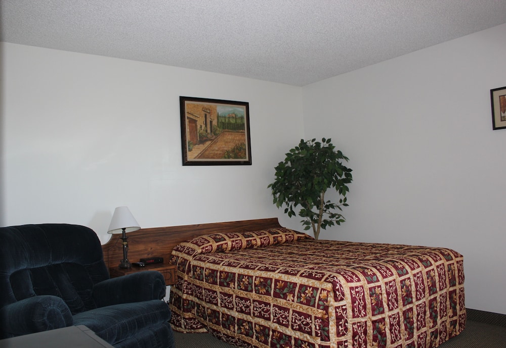 Amber Inn Motel - photo 3