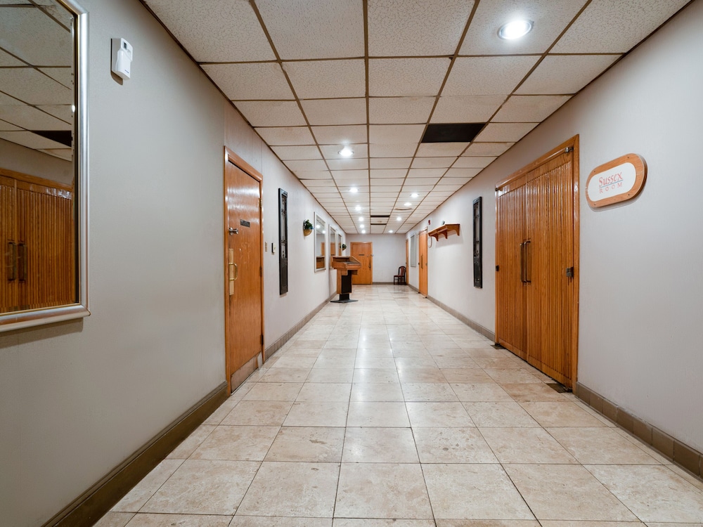 Travelodge by Wyndham Henderson - photo 30