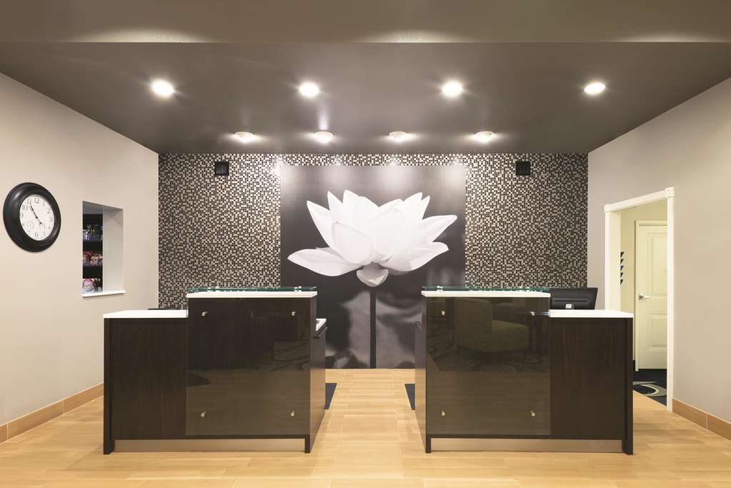 La Quinta Inn & Suites by Wyndham Billings - photo 5