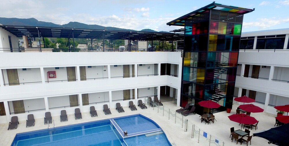 Hotel Karmel — Melgar