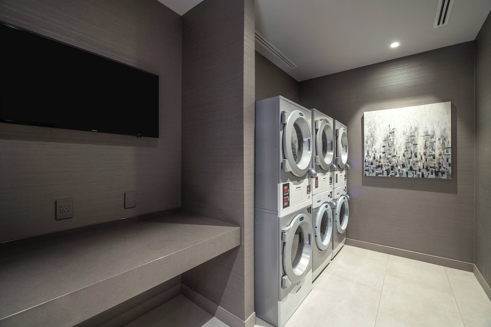 Residence Inn by Marriott Weehawken - photo 44