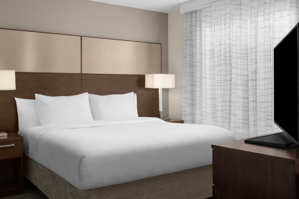 Residence Inn By Marriott Santa Clarita Valencia - photo 8