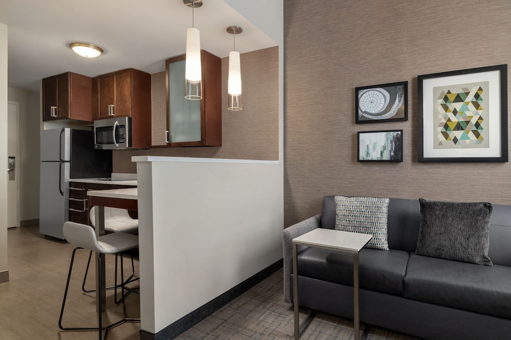 Residence Inn by Marriott Omaha Downtown Old Market Area - photo 23
