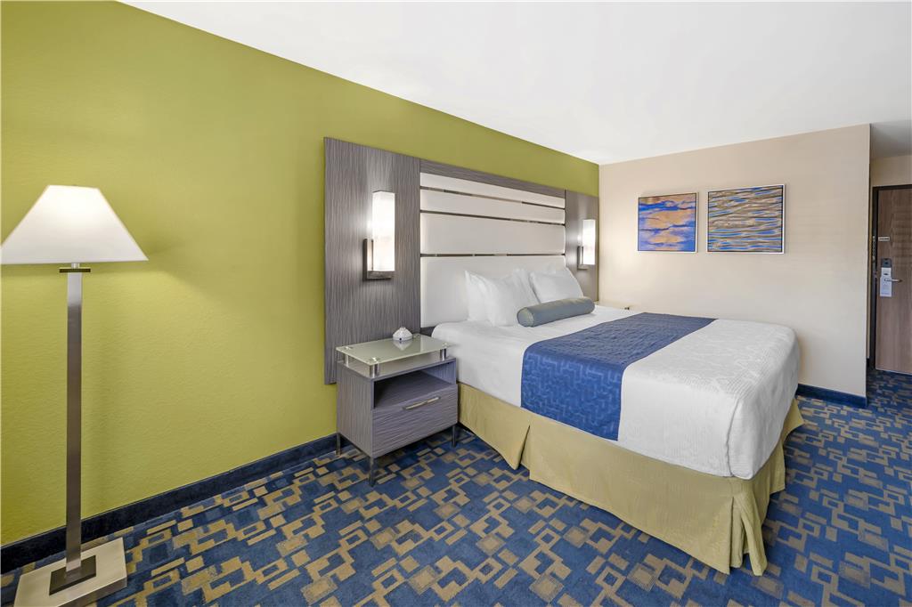Best Western Antelope Inn & Suites - photo 32