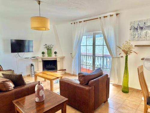 Holidayhouse in Lagos Stylish House in Lagos Old Town — 4-Star Luxury Hotel in Lagos, Portugal