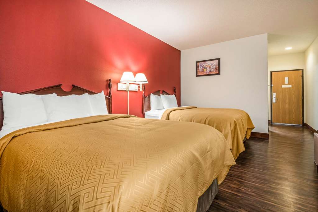 Quality Inn Redgranite - photo 17