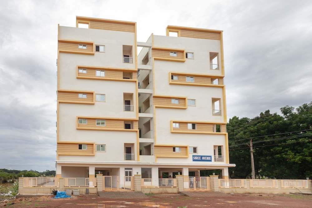 The Pando Inn By Oyo Rooms — hotel in Gummidipundi