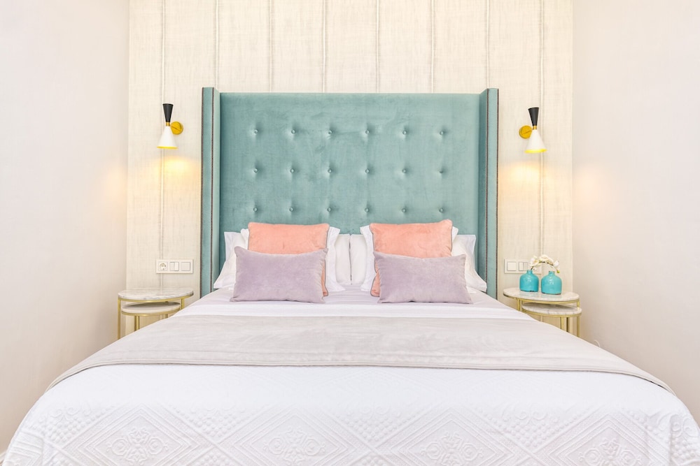 iloftmalaga Ático Sebastián Souvirón — 4-Star Luxury Hotel in Malaga, Spain